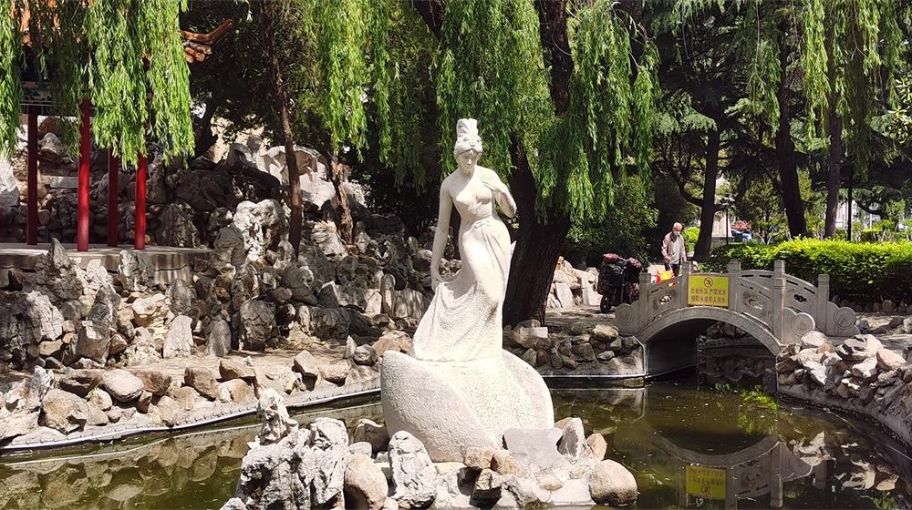 雕塑公园：城市中的艺术与休闲绿洲 第 3 张