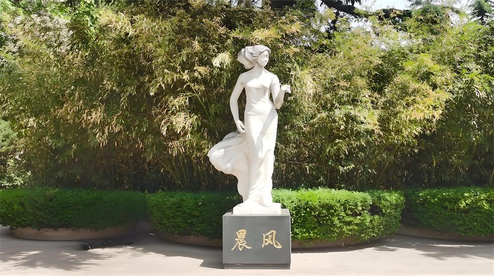 雕塑公园：城市中的艺术与休闲绿洲 第 7 张