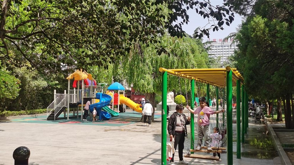 雕塑公园：城市中的艺术与休闲绿洲 第 6 张