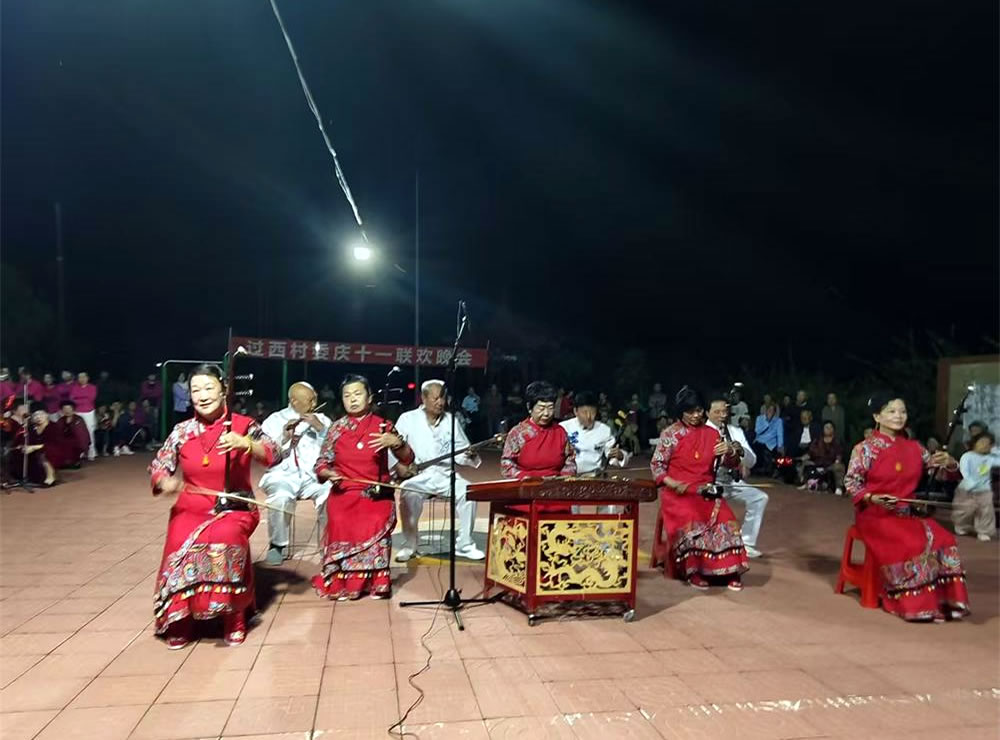 歌唱祖国，欢庆“十一”  ——过西村庆“十一”文艺晚会 第 7 张
